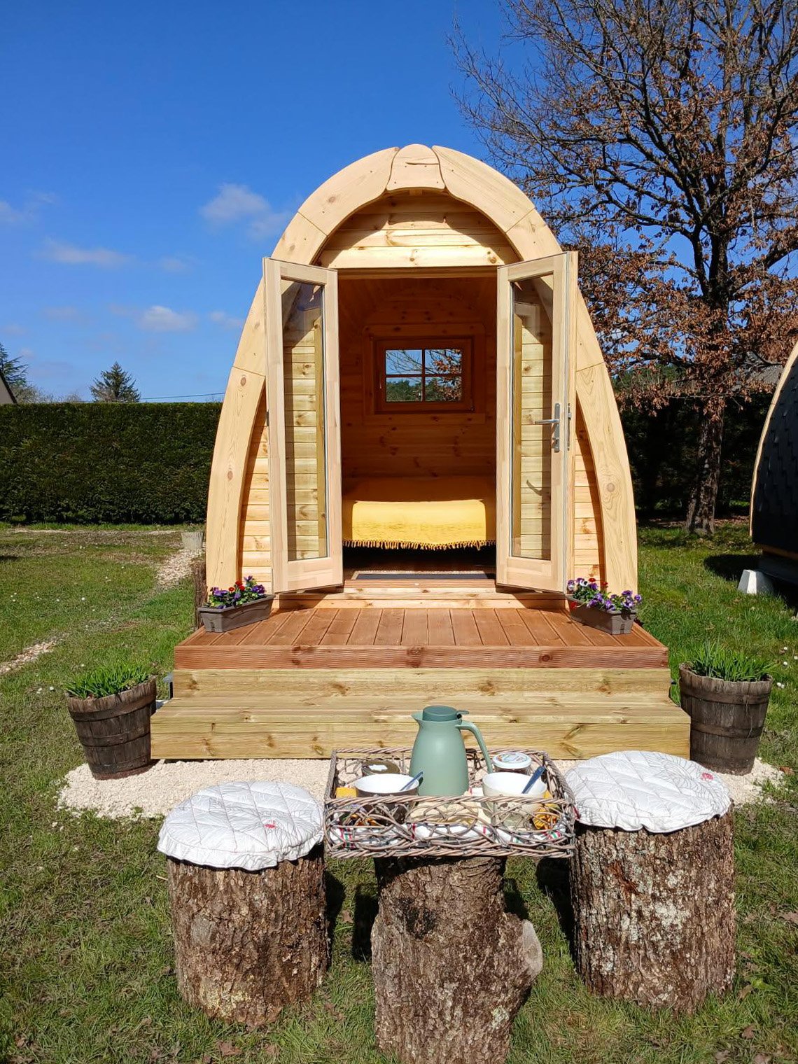 Unique lodging: a pod cabin in Sologne